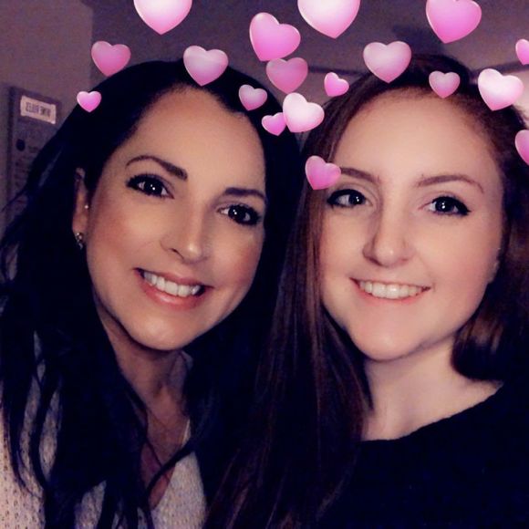 Meet your Posher, Renee - Picture 1 of 1